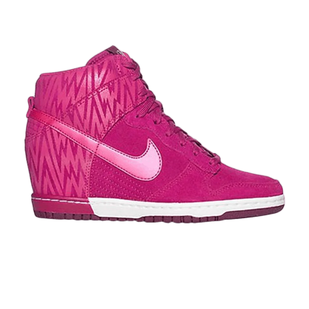 Krossovki-Nike-Wmns-Dunk-Sky-Hi-Print-Bright-Magenta