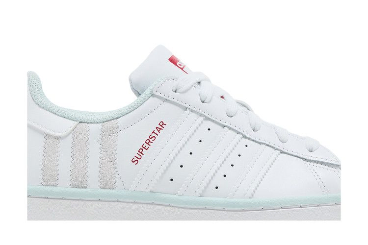superstar-j-white-almost-blue-fz6254_01