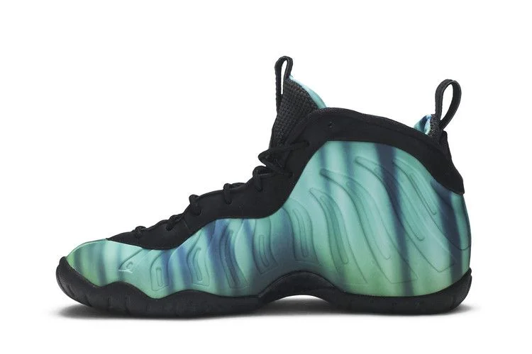 Krossovki-Nike-Posite-One-PRM-QS-GS-All-Star-Northern-Lights-1