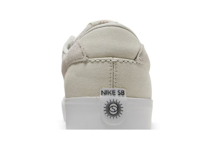 shane-sb-summit-white-bv0657-104_06