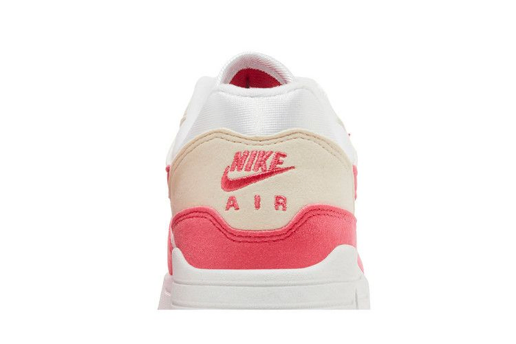 wmns-air-max-1-aster-pink-dz2628-110_06