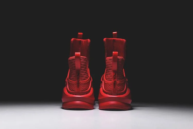 Krossovki-Fenty-x-Puma-Wmns-Trainer-Red-2