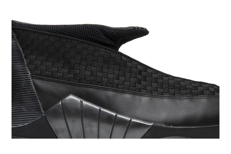 air-jordan-15-og-136029-061_01