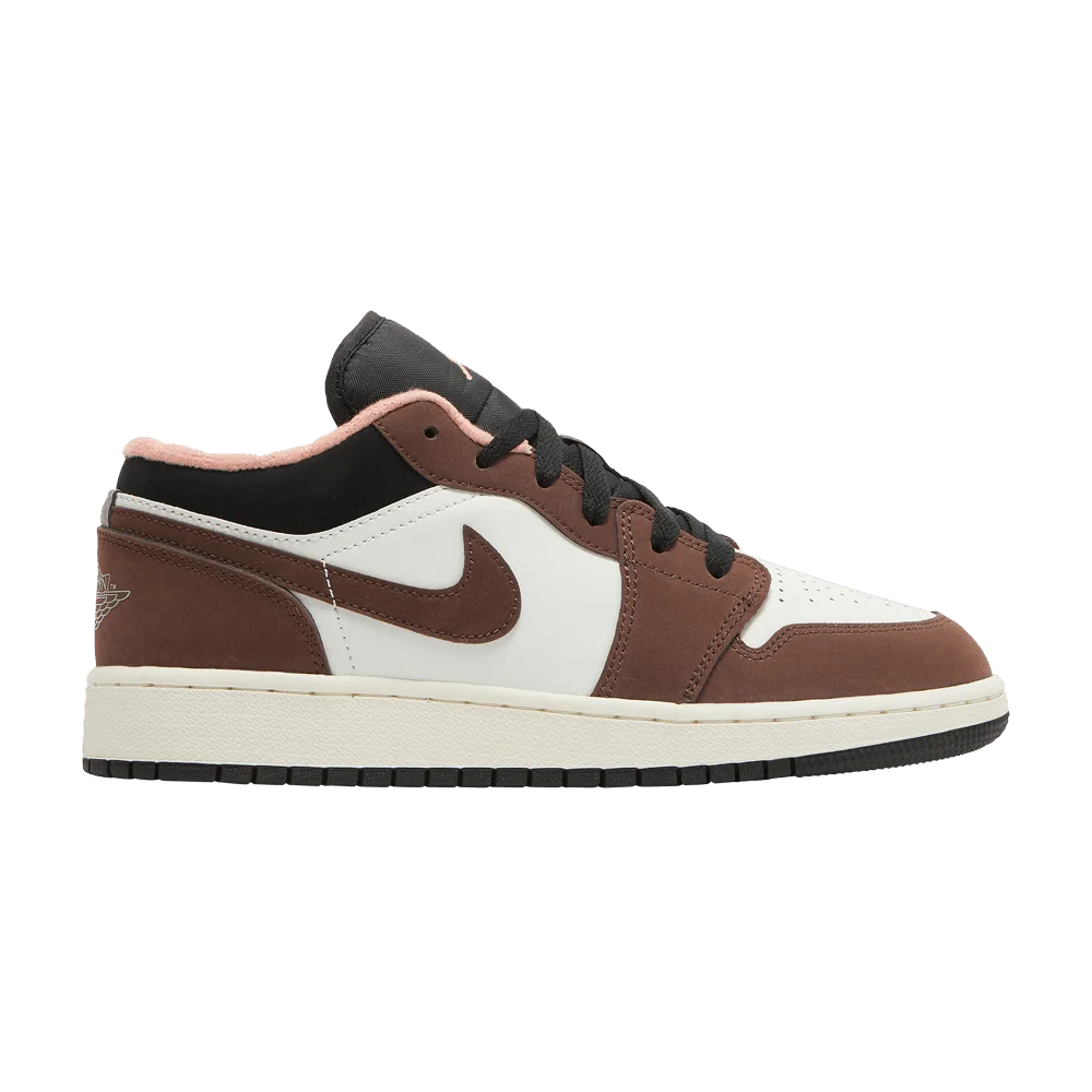 Krossovki-Air-Jordan-1-Low-SE-GS-Light-Chocolate