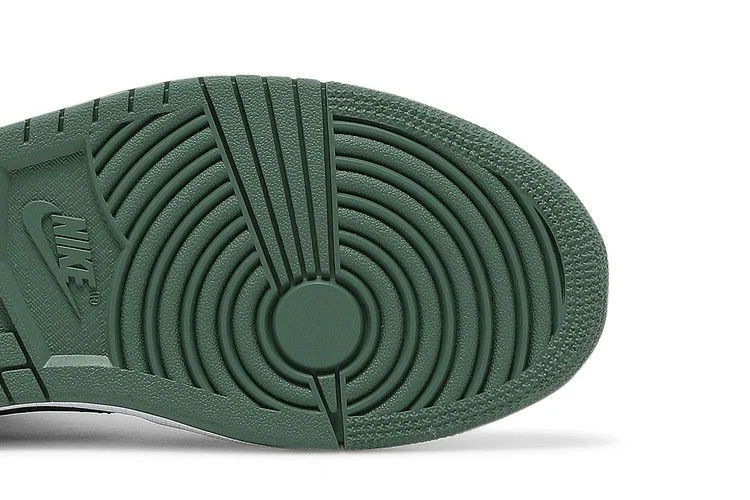 Кроссовки Wmns Air Jordan 1 Mid SE 'Dutch Green'