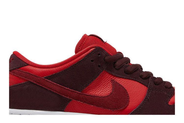 Кроссовки Nike Dunk Low Pro SB 'Fruity Pack - Cherry'