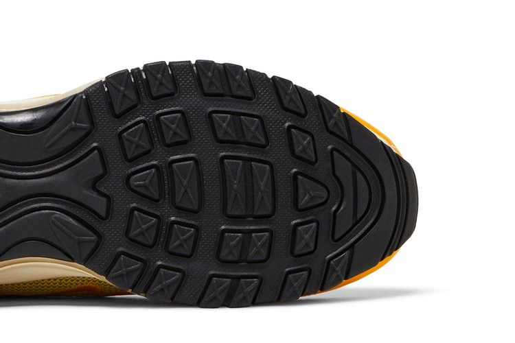 wmns-air-max-97-mustard-921733-701_04