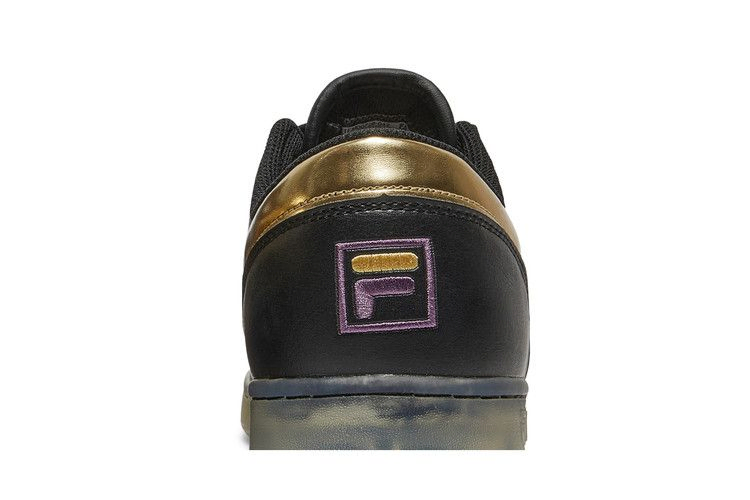 Кроссовки WWE Sasha Banks x Fila Original Fitness 'Black Gold'