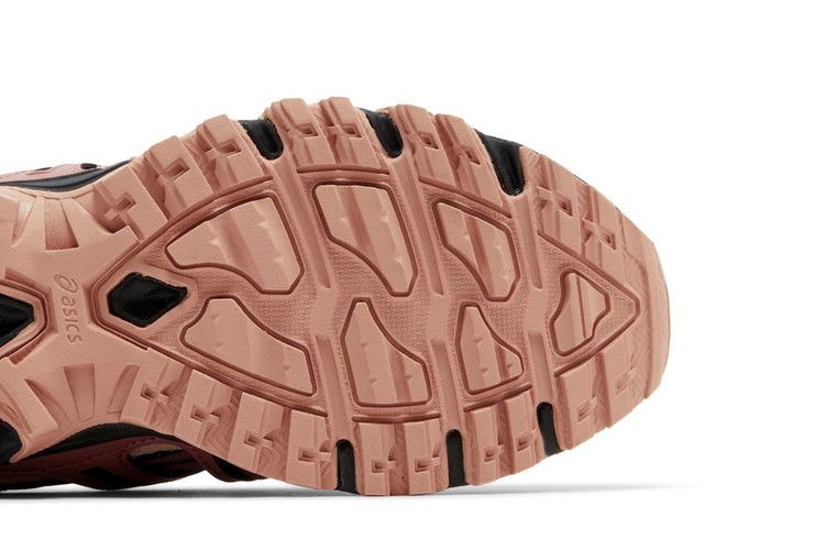 wmns-gel-sonoma-15-50-black-umeboshi-1202a365-001_04