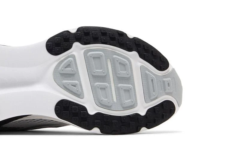 Кроссовки Nike Vomero 18 'Summit White Black Silver'