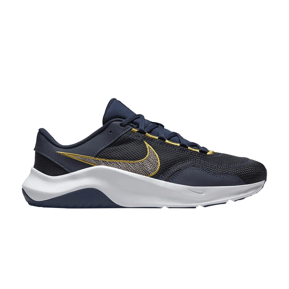 Krossovki-Nike-Legend-Essential-3-Next-Nature-Obsidian-Golden-Moss