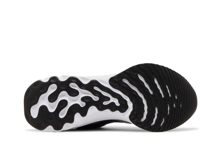 react-infinity-run-flyknit-3-college-navy-metallic-silver-dz3014-401_03