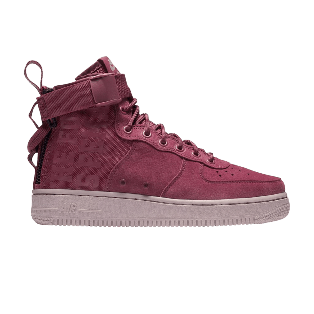 Кроссовки Nike Wmns SF Air Force 1 Mid 'Force Is Female'