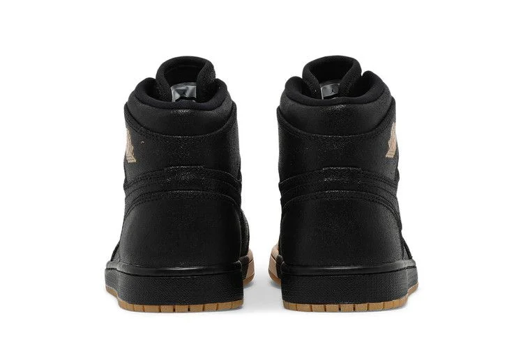Кроссовки Wmns Air Jordan 1 Retro High Premium 'Dipped Toe - Black'