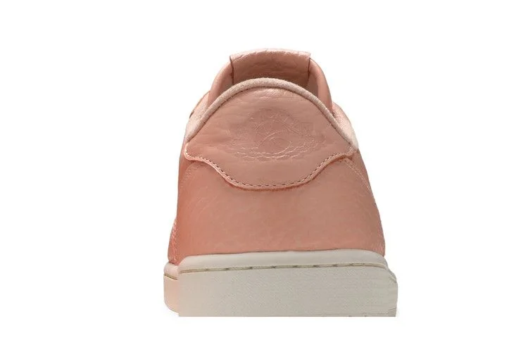 Krossovki-Air-Jordan-1-Retro-Low-Swooshless-Arctic-Orange-6