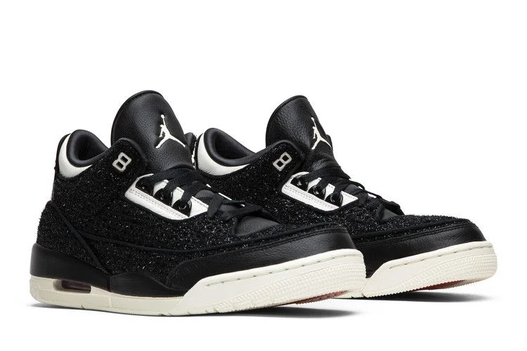 Krossovki-Anna-Wintour-x-Wmns-Air-Jordan-3-Retro-Black-7