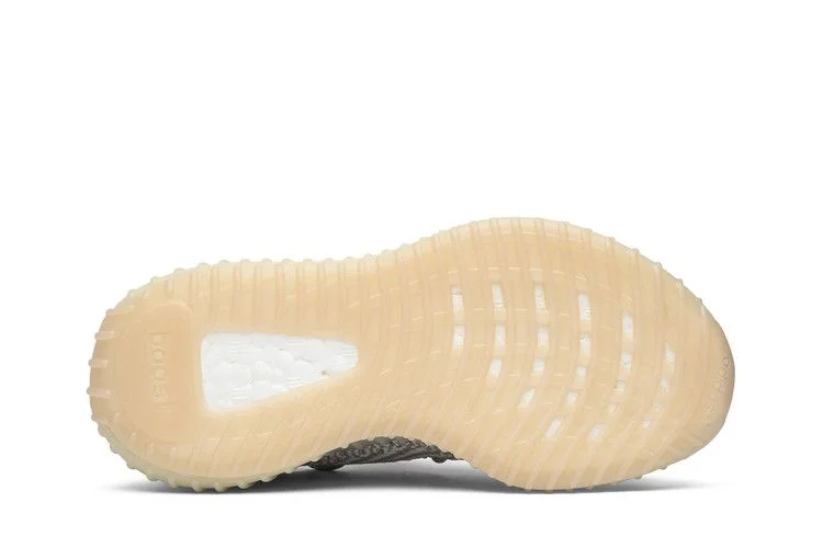 Krossovki-Adidas-Yeezy-Boost-350-V2-Kids-Lundmark-Non-Reflective-3
