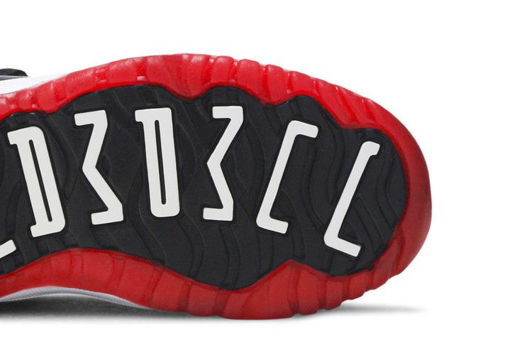 air-jordan-11-retro-low-bp-bred-505835-012_04