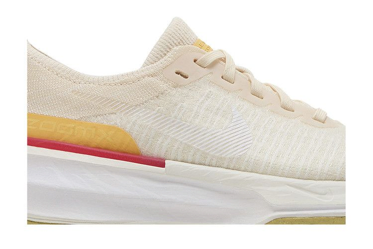Кроссовки Nike Wmns ZoomX Invincible 3 'Light Cream Topaz'