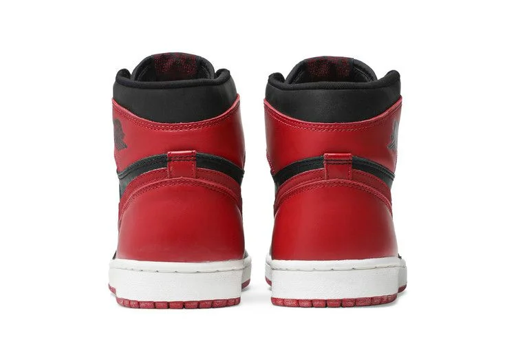 Кроссовки Air Jordan 1 Retro 'Bred' 1994