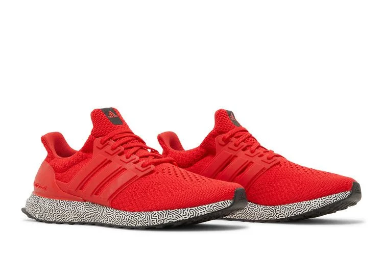 Krossovki-adidas-UltraBoost-5.0-DNA-Vivid-Red-7