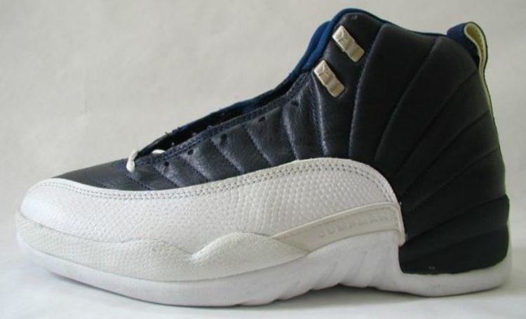 Кроссовки Air Jordan 12 OG 'Obsidian'