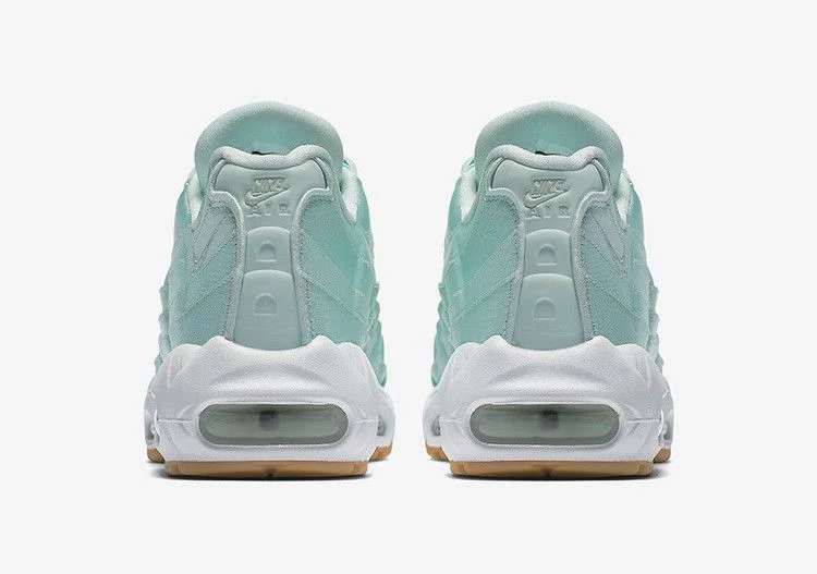 Krossovki-Nike-Wmns-Air-Max-95-Fiberglass-3