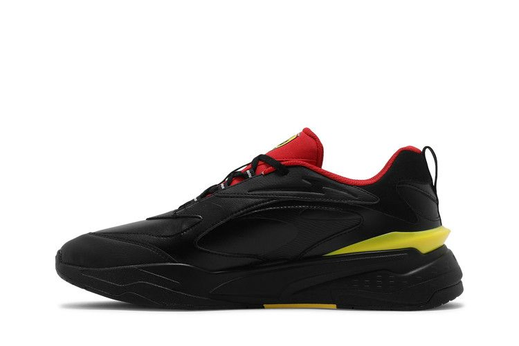 Кроссовки Scuderia Ferrari x Puma RS-Fast 'Black Rosso Corsa'