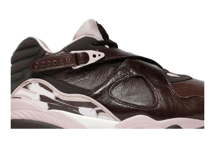 Krossovki-Wmns-Air-Jordan-8-Retro-Low-Dark-Cinder-1