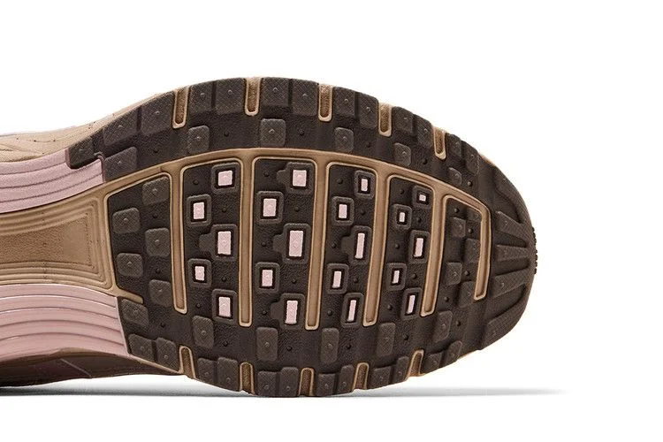 Krossovki-Nike-Wmns-P-6000-SE-Fossil-Stone-4