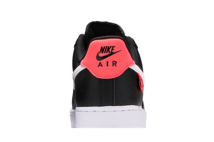air-force-1-07-low-worldwide-pack-black-flash-crimson-ck7648-001_06