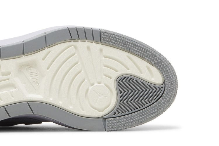 Кроссовки Wmns Air Jordan 1 Elevate Low 'Stealth'