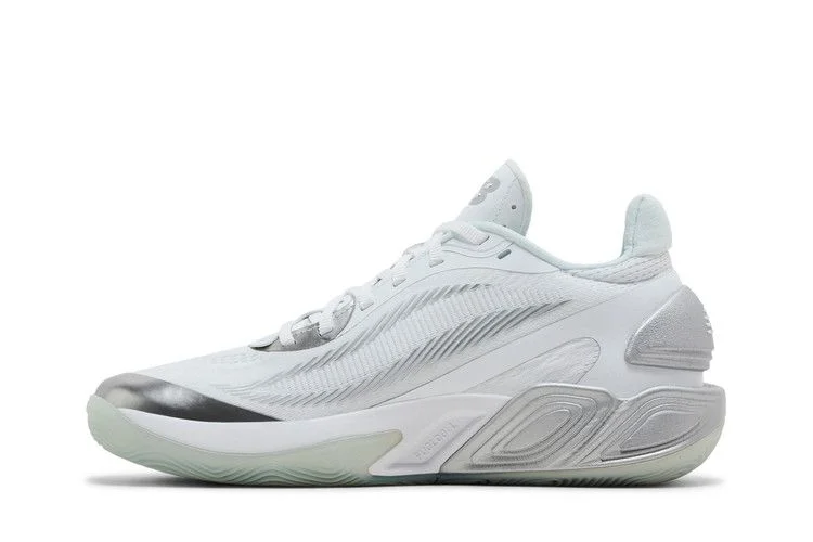 Krossovki-New-Balance-Two-WXY-V5-White-Silver-Metallic-2
