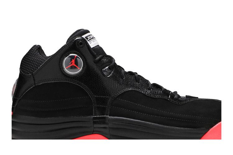 Кроссовки Air Jordan Jumpman Team 1 'Black Infrared'