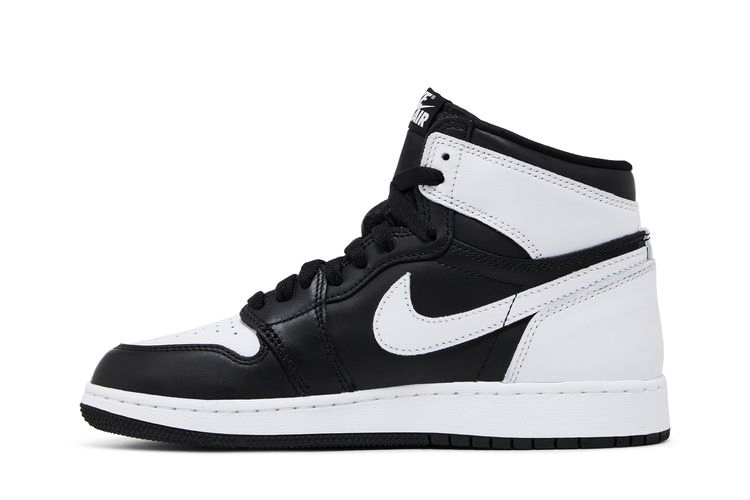 air-jordan-1-retro-high-og-gs-black-white-2-0-fd1437-010_02