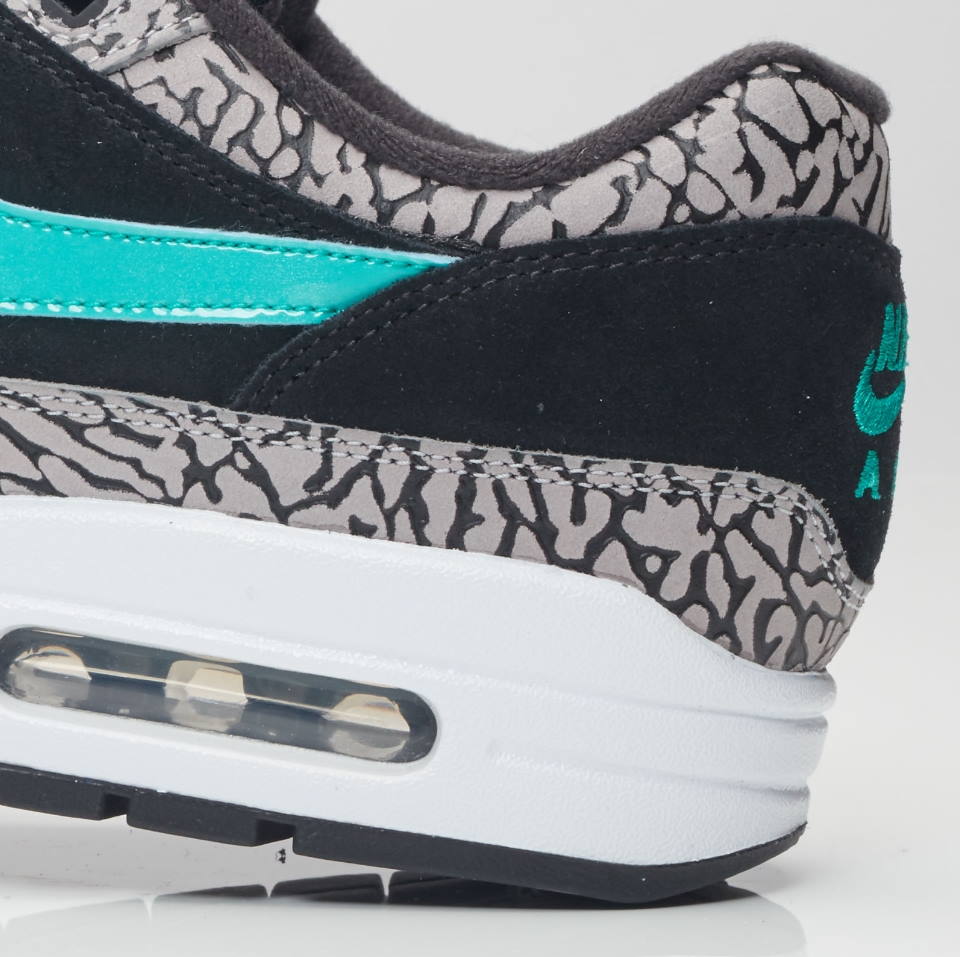 Кроссовки atmos x Nike Air Max 1 Retro Elephant 2017