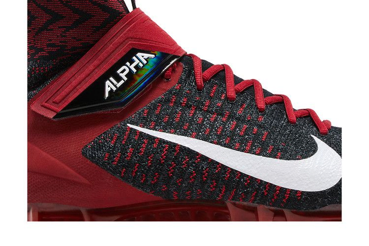 Кроссовки Nike Alpha Menace Elite 2 'Black Red'