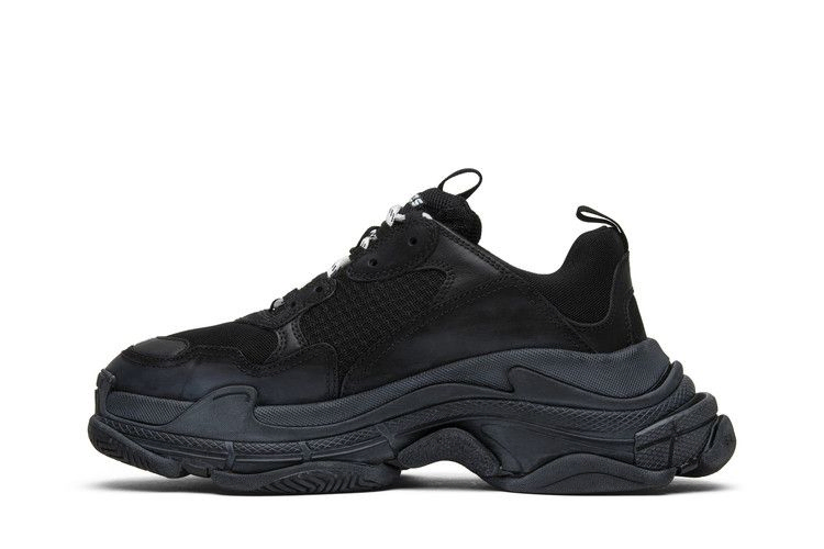 Кроссовки Balenciaga Triple S Sneaker 'Triple Black' 2018