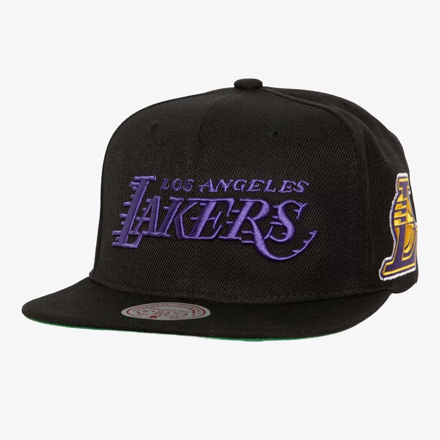 Бейсболка Mitchell & Ness Black Los Angeles Lakers Triple Play Snapback Hat