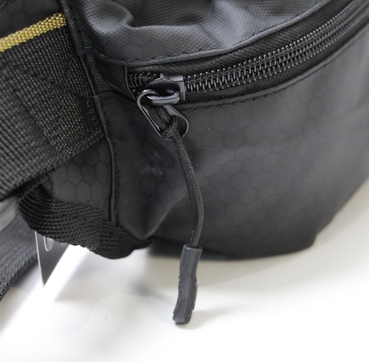 Seri-Jakala-x-Ronaldinho-10-Black-Bag-11