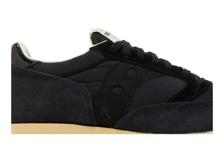 Krossovki-Footpatrol-x-Saucony-Jazz-81-Heritage-of-Jazz-1