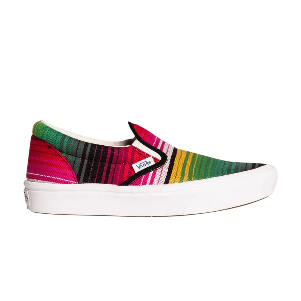Krossovki-Vans-ComfyCush-Slip-On-Blanket-Stripe