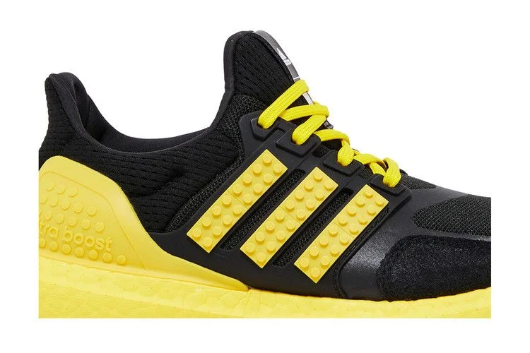 Кроссовки LEGO x adidas UltraBoost DNA J 'Color Pack - Yellow'