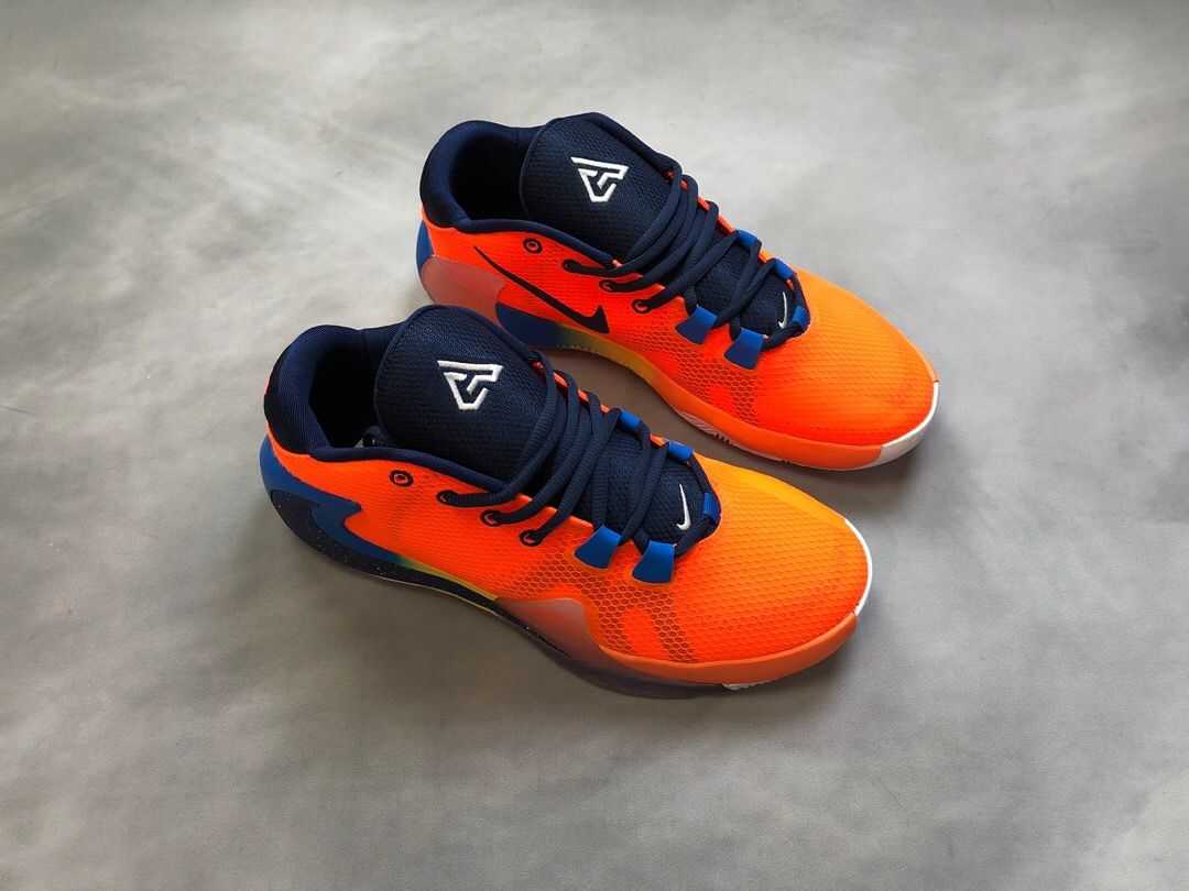 Кроссовки Nike Zoom Freak 1 Antetokounbros All Bros