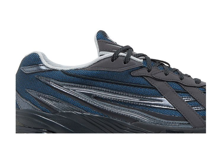 orketro-bright-blue-carbon-gx3129_01