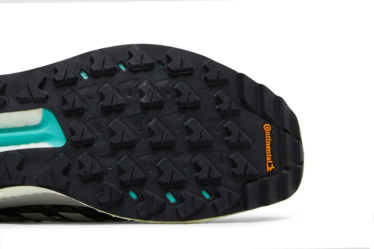 Кроссовки adidas Terrex Free Hiker Primeblue 'Hi-Res Yellow Black'