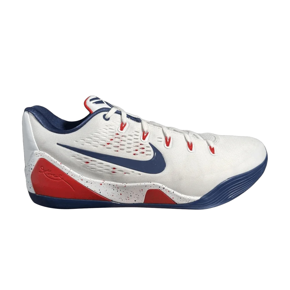 Krossovki-Nike-Kobe-9-EM-Protro-UConn-Home-PE
