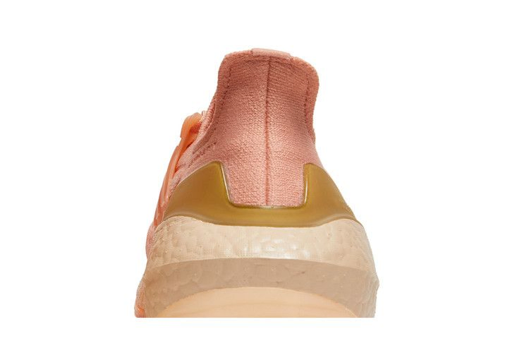 Кроссовки adidas Wmns UltraBoost 21 'Ambient Blush'