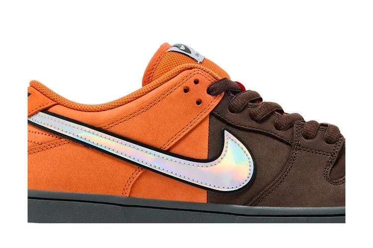 Krossovki-Nike-SB-Dunk-Low-Muni-Fast-Pass-1