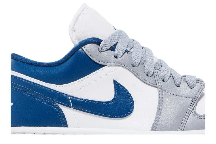 Кроссовки Wmns Air Jordan 1 Low 'French Blue'